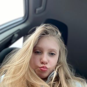 Meet your Posher, Norah